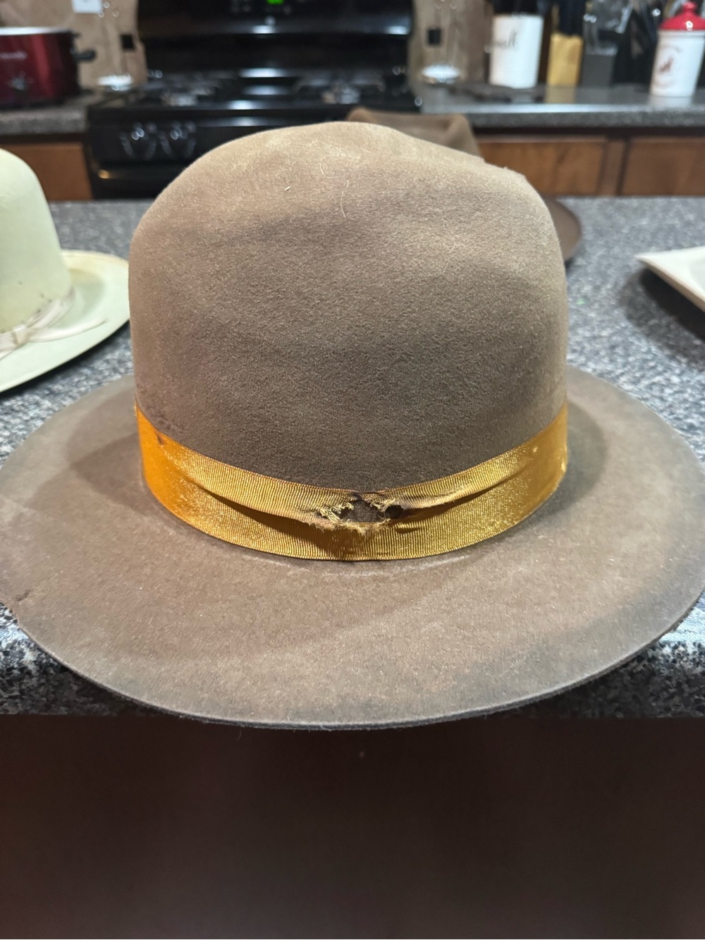 Lot of beat up cowboy hats Stetson Resistol Dynafelt - Picture 7 of 16